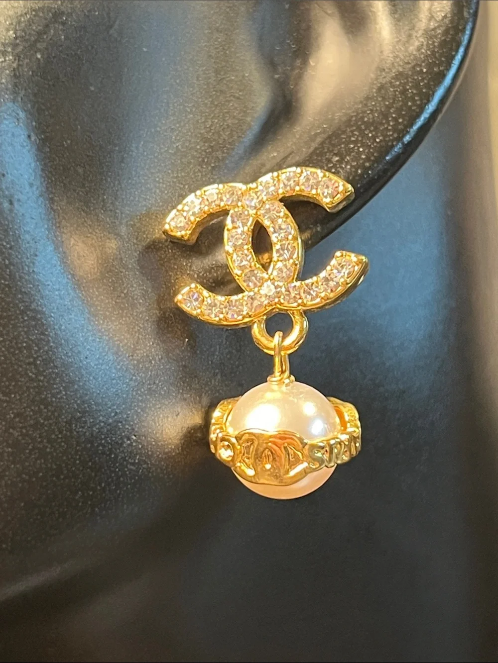 Gold Crystal Logo Pearl Drop Earrings - Picture 9 of 9